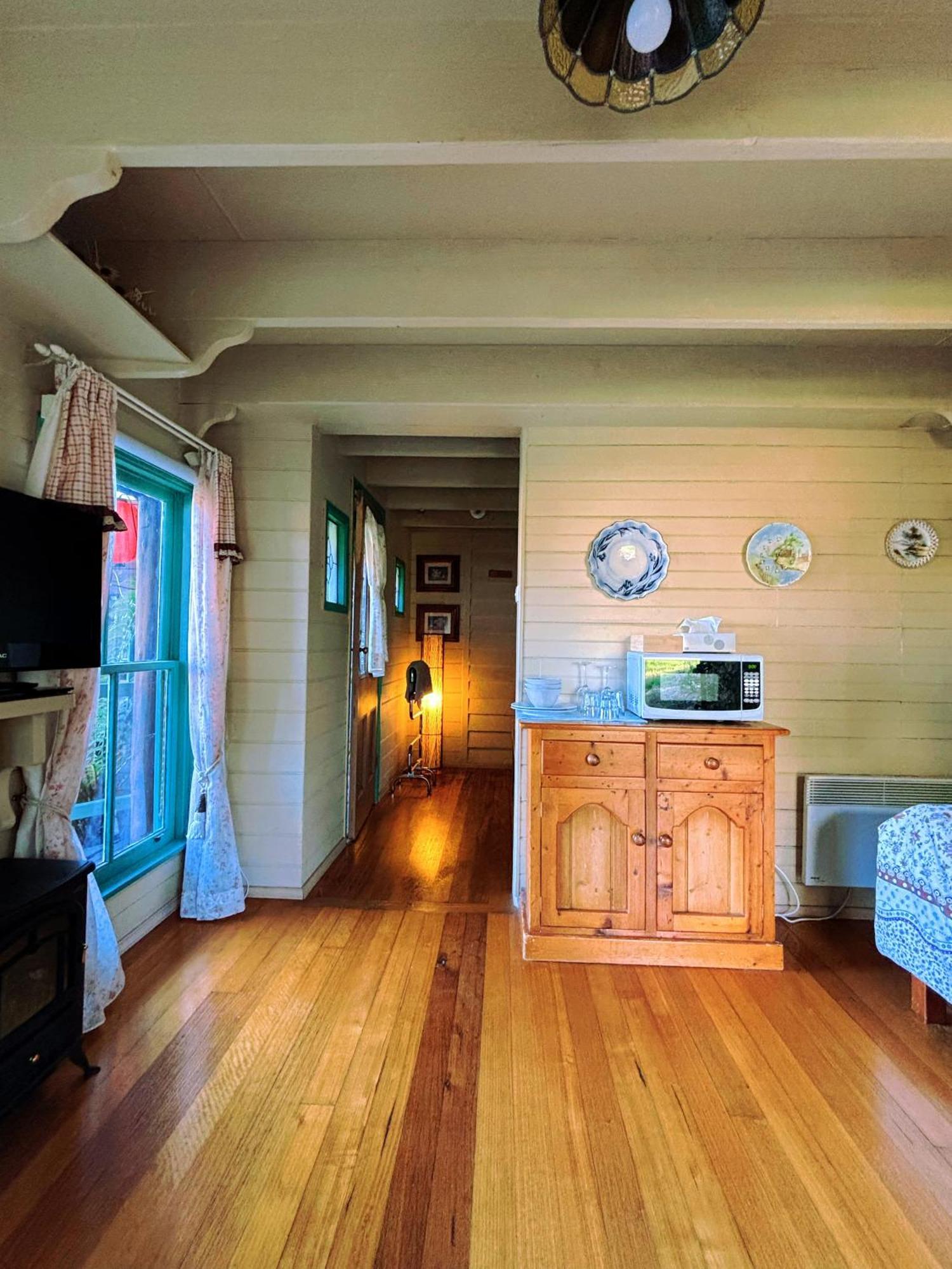 The Goat And Goose Bed & Breakfast Lakes Entrance Exteriér fotografie